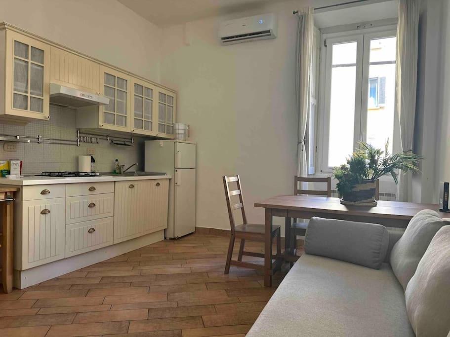 Xenia Apartments - Charming Garden Suite In Porta Venezia Milano Exteriör bild