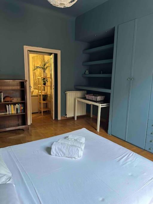 Xenia Apartments - Charming Garden Suite In Porta Venezia Milano Exteriör bild
